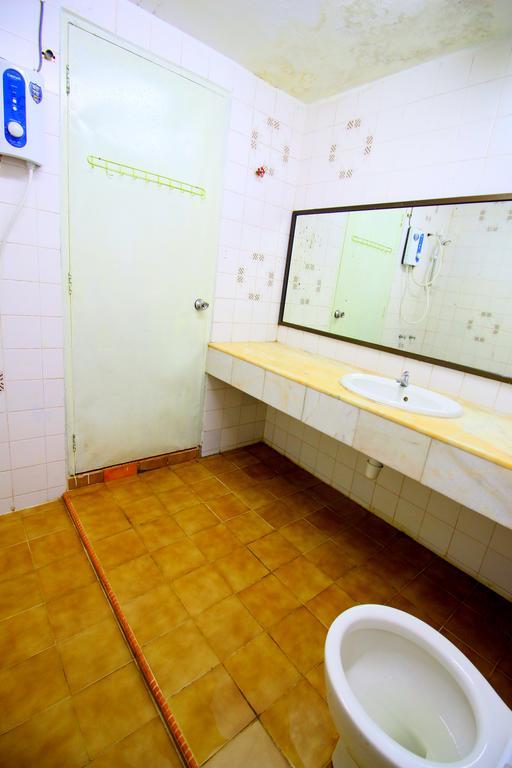 Come Inn Greenvilla Куала Теренгану Екстериор снимка